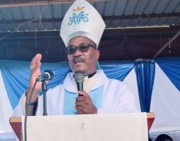 Nova divisão político-administrativa constitui um desafio para igreja, diz D.Camuto