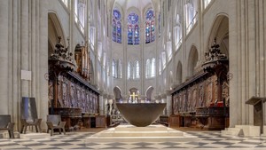 Reabertura da Catedral de Notre-Dame é marcante para católicos e para crentes de várias confissões religiosas