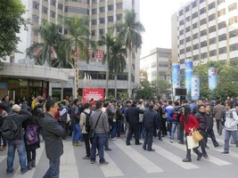 Manifestação na China em apoio a revista reformista