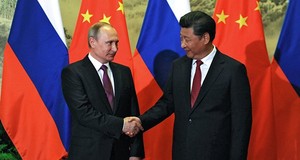 China e Rússia assinam acordos e afirmam reforçar cooperação