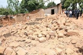 Chuvas cortam circulação em bairros na capital Kuando Kubango