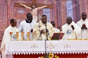 Dom Filomeno agradece a todos os sacerdotes pela doação e entrega alegre a igreja