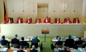 Corte Constitucional da Alemanha aprova mecanismos para salvar o euro