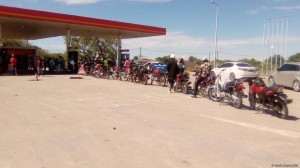 Taxistas em Ondjiva retomam os trabalhos, autoridades disponibilizam mais uma bomba para o abastecimento