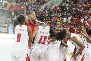 1º de Agosto sagra-se campeão de África em Basket Feminino