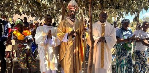 Arcebispo de Saurimo desafia nova equipa missionária de Santa Teresinha do Menino Jesus, do Dala, com a construção da nova sede paroquial