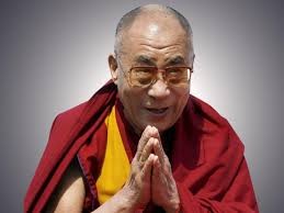 Dalai Lama elogia trabalho de missionários cristãos 