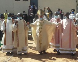 Ordenações na diocese do Lwena reforçam acção pastoral