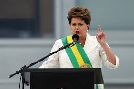 Dilma toma posse para mais 4 anos