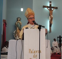 No dia da Ascensão do senhor Dom Queiroz encerra visita pastoral