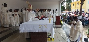 No dia mundial das vocações, Diocese de Viana ganha dois diáconos  