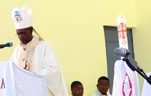 Arquidiocese do Lubango Celebra a Páscoa Jovem