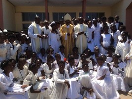 “A presença dos fiéis na sociedade deve ser viva e profética” Dom Nambi no fim da visita pastoral