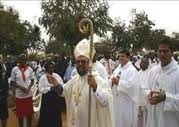 Bispo de viana convida fieis a refletirem a vocação baptismal no ano da fé.