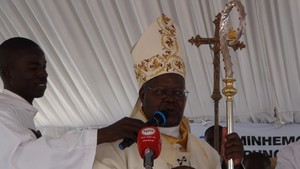 Arcebispo de Malanje pede esforço e união de todos Angolanos para que o País possa sair da crise