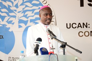 Arcebispo do Lubango apela aos angolanos aprender com erros do passado