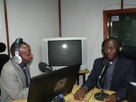 Discurso Directo: Padre Quintino Kandandji Conversou com o Padre António Bengue Lunguieki, chanceler da Arquidiocese de Luanda