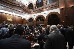 Projeto de Constituição do Egipto é adotado e será submetido a referendo