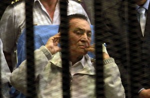 Novo julgamento de Mubarak começará em 11 de maio
