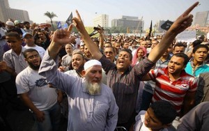 Manifestação no Cairo pede aplicação da lei islâmica