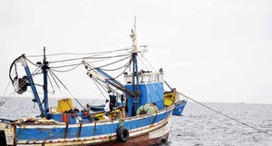 Autoridades marítimas encerram buscas da embarcação