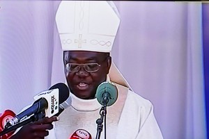 Bispo do Uige chama atenção para o mau uso das novas tecnologias de informação e comunicação
