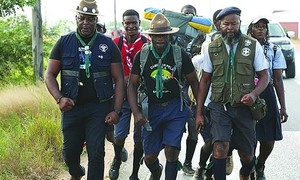 Rezar pelas famílias motivou caminhada de escuteiros de Luanda a Huíla