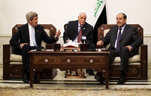 Kerry foi a Bagdad pedir que o Iraque trave o envio de armas iranianas para a Síria