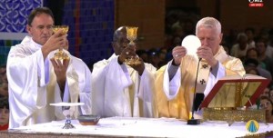 Bispo da Ganda no continente americano para troca de experiência