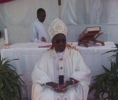 “Misericórdia é o Amor que só Deus sabe dar” Dom Imbamba no encerramento do ano Jubilar