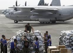 Ajuda internacional começa a chegar a vítimas de tufão