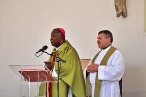 Arcebispo de Luanda presidiu Missa dominical no Santuário de Fátima