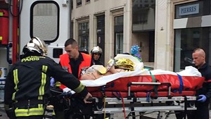 Ataque contra jornal faz pelo menos 11 mortos em França