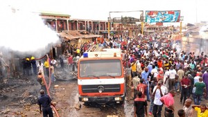  Explosão de gás faz “dezenas de mortos” na Nigéria