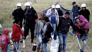 Instabilidade na Turquia pode estar a empurrar cada vez mais refugiados para a Grécia