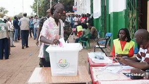 Clima de desconfiança na campanha guineense