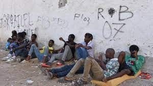 HRW apela a Tunísia a deixar de expulsar migrantes para o deserto