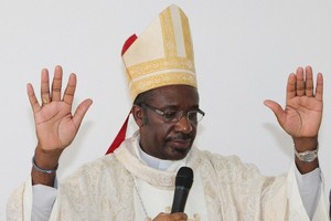 Dom Imbamba apela aos sacerdotes a reflectirem sobre sua identidade