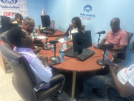 Debate Informativo: Como viver o Natal em época de crise económica e financeira