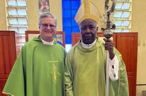 Padre Andrés Algorta novo Pároco da comunidade de São Paulo