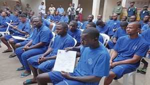 Presidente da República concede indulto a 300 cidadãos nacionais