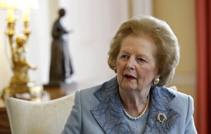 Arquivos de Downing Street revelam que Thatcher quis acabar com serviço nacional de saúde