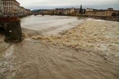 Onda de mau tempo deixa 4 mortos na Toscana