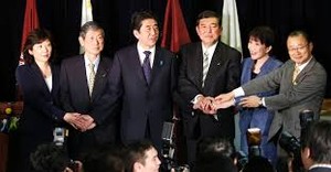 Primeiro-ministro japonês renova executivo