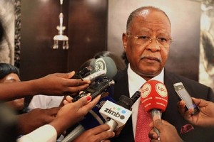 João Maria de Sousa Marca presença no tribunal de Luanda 