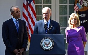 Biden desiste de candidatura e abre caminho para Hillary Clinton