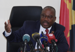 MPLA diz que não é ético aproveitar-se do sofrimento do povo para passar a mensagem política