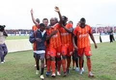 Libolo com faixas de campeão