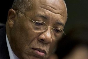 Acusação pede pena maior para ex-presidente liberiano Charles Taylor