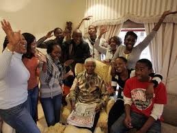 Mandela deixa fortuna a filhos, colaboradores e ao seu partido